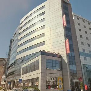 2* Ξενοδοχείο Hello Gara De Nord
